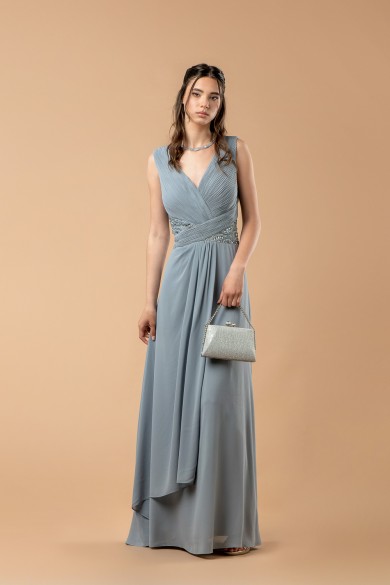 Μακρύ φόρεμα σε γκρι απόχρωση με κέντημα στην μέση 