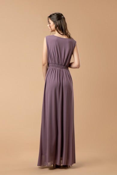 Μακρύ φόρεμα σε λιλά απόχρωση με πλισέ στο μπούστο