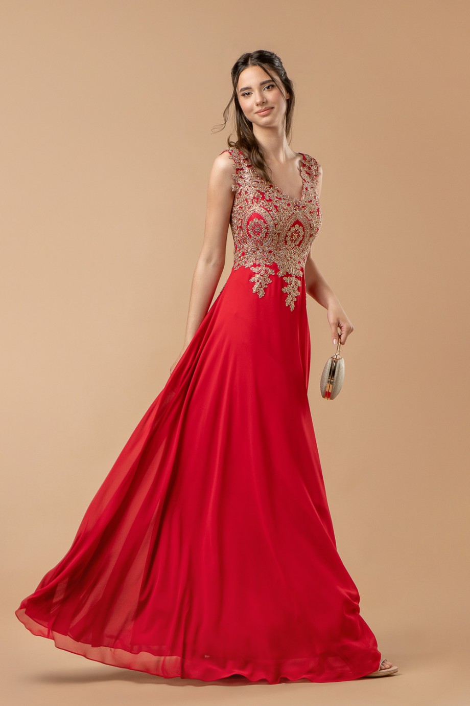 Μακρύ κόκκινο φόρεμα με μοτιφ