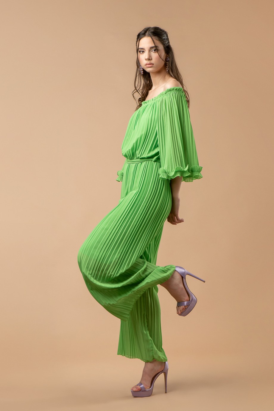 Ολόσωμη πράσινη φόρμα