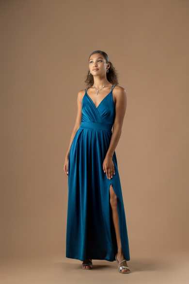 Μακρύ αέρινο φόρεμα από ελαστικό σατέν σε πετρόλ απόχρωση