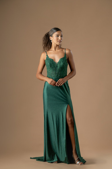 Μακρύ πράσινο φόρεμα με κεντημένο μπούστο κορσέ και σκίσιμο