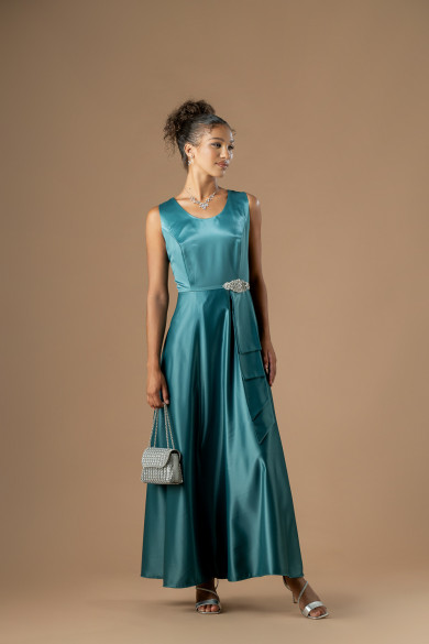 Σατέν κυπαρισσί φόρεμα με κλος φούστα και διακριτική λεπτομέρεια