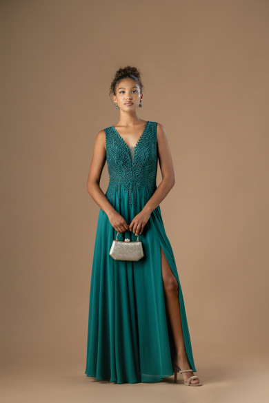 Μακρύ πράσινο φόρεμα με φαρδιές τιράντες και μοτίφ στο μπούστο