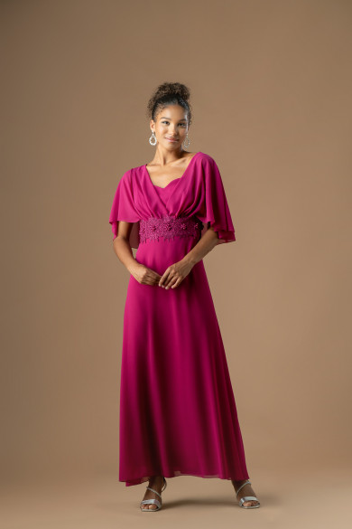 Μακρύ φόρεμα σε απόχρωση magenta με ενσωματωμένο μπολερό και κεντημένη δαντέλα