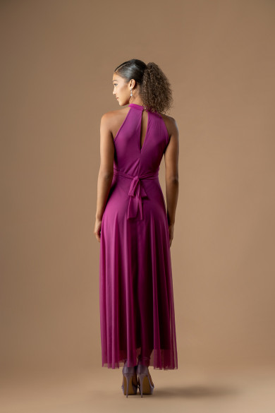 Μακρύ τούλινο φόρεμα magenta με halter λαιμόκοψη