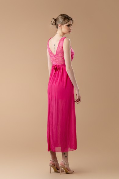 Μακρύ φούξια φόρεμα Μακρύ φούξια φόρεμα