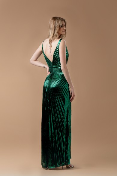 Μακρύ πράσινο πλισέ φόρεμα Μακρύ πράσινο πλισέ φόρεμα