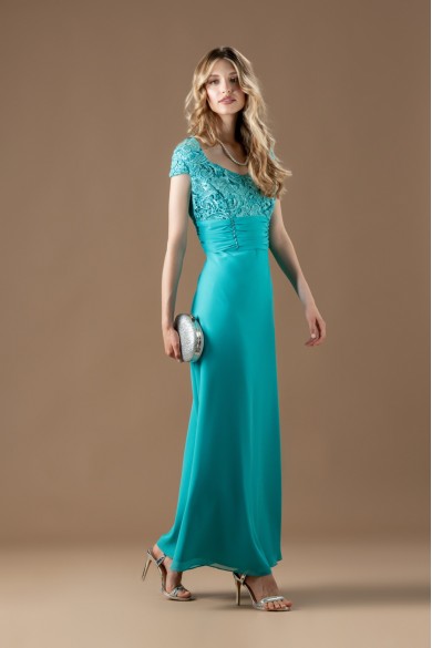 Μακρύ πράσινο φόρεμα με δαντέλα