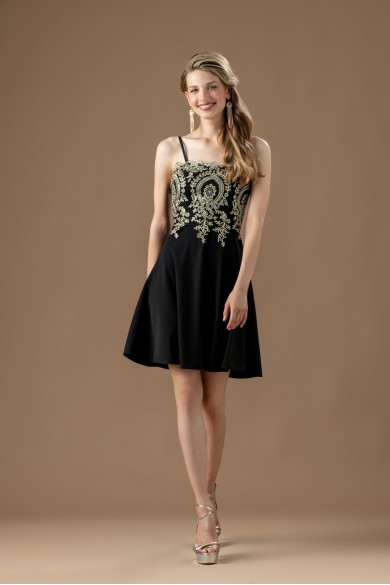 Κοντό μαύρο φόρεμα με χρυσό μοτιφ