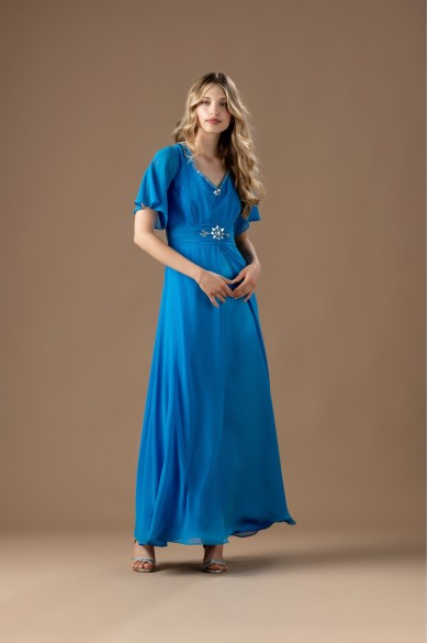 Μακρύ ανοιχτό μπλε φόρεμα με σατέν ύφασμα με φούστα μουσελίνας