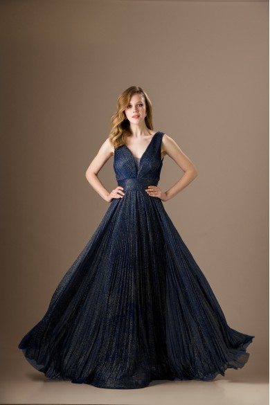 Μακρύ φόρεμα πλισέ μπλε σκούρο