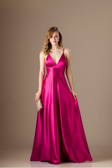 Μακρύ φούξια φόρεμα Μακρύ φούξια φόρεμα