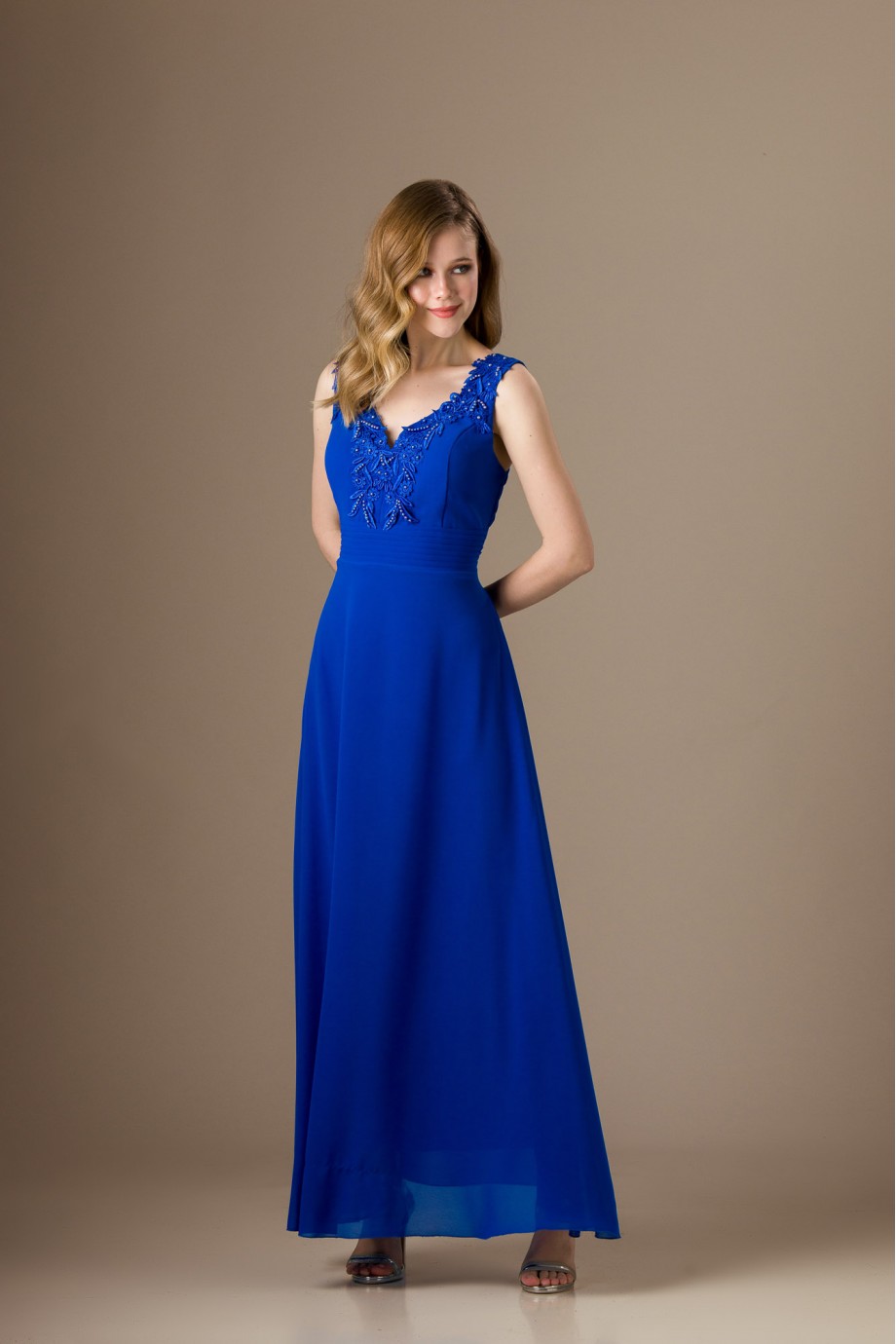 Μακρύ μπλε ηλεκτρικ φόρεμα