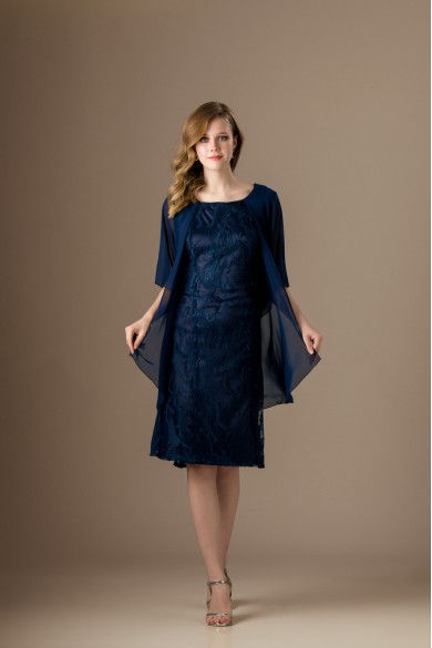 Μιντί σκούρο μπλε φόρεμα με δαντέλα 