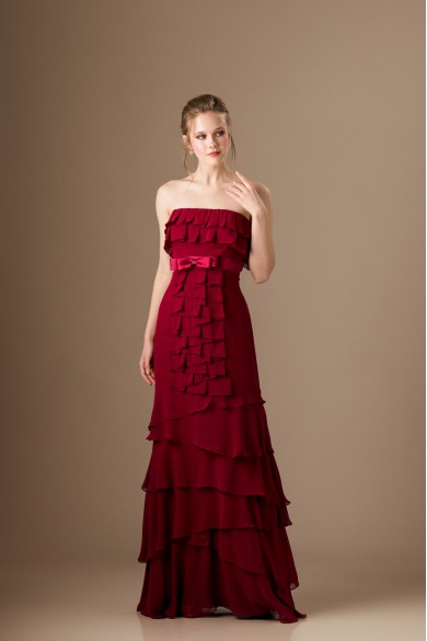 Μακρύ μπορντώ φόρεμα από μουσελίνα