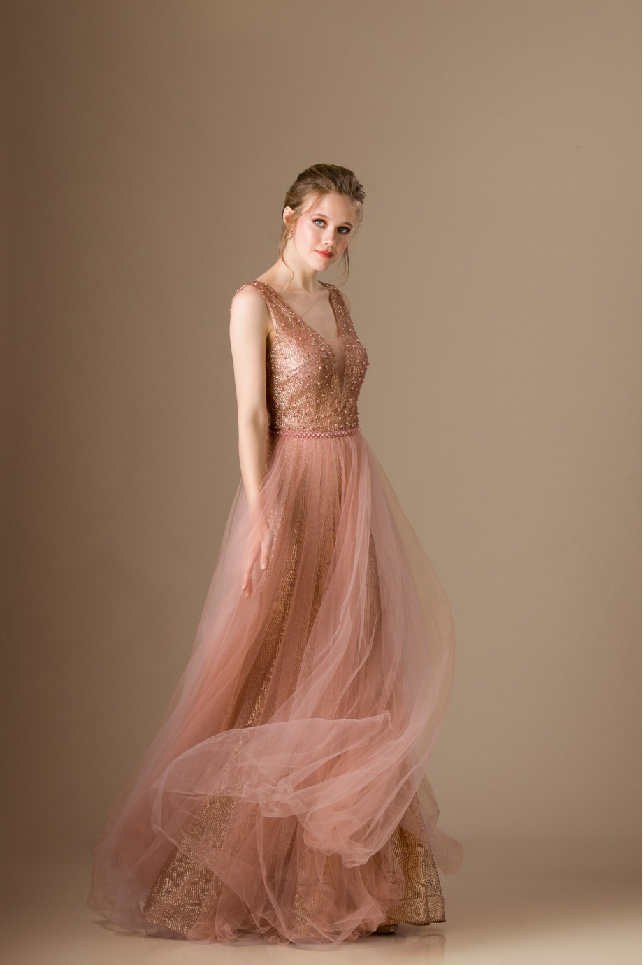 Μακρύ ροζ φόρμα από ελαστικό ύφασμα