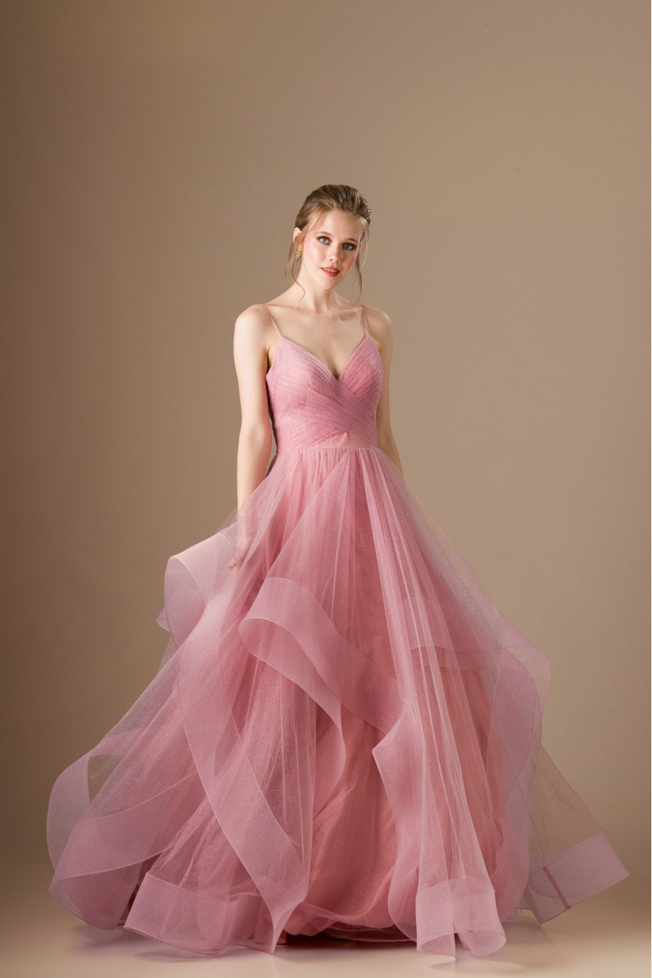 Μακρύ ροζ τούλινο με glitter φόρεμα