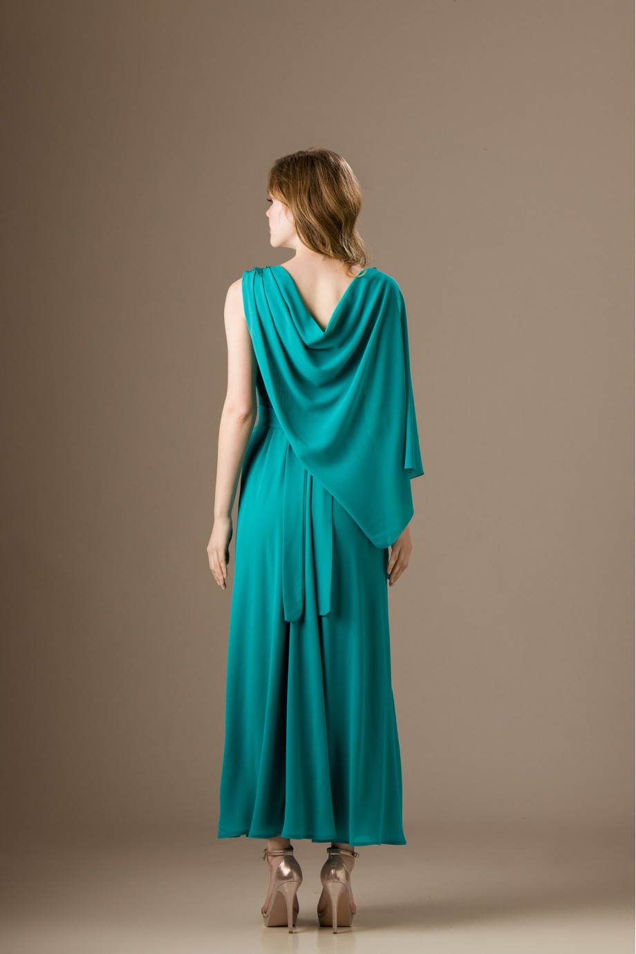 Μακρύ πράσινο φόρεμα με έναν ώμο